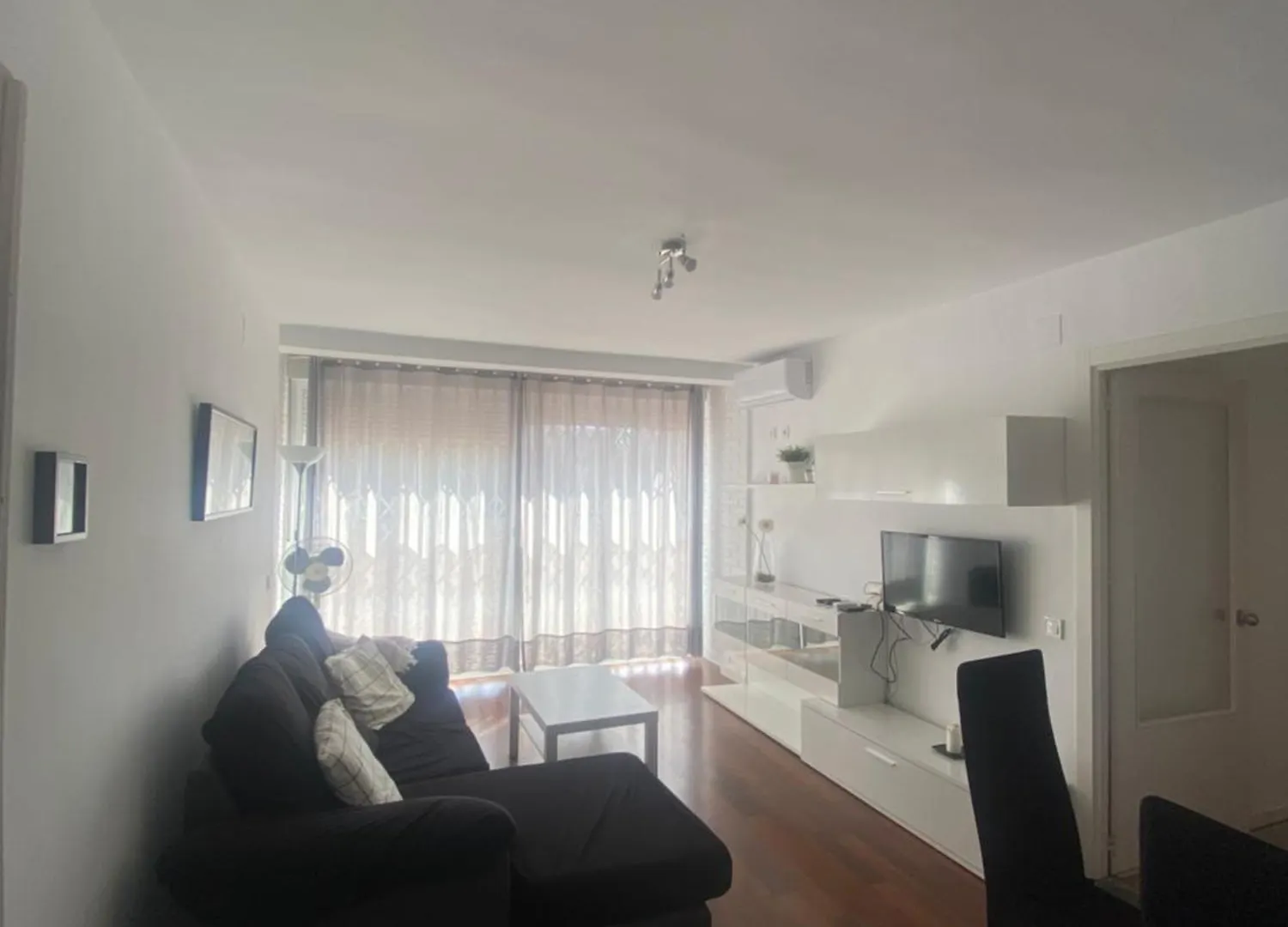 Princesa Apartment Малага